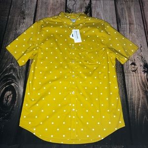 Old Navy Yellow Polka Dot Button down Shirt Medium